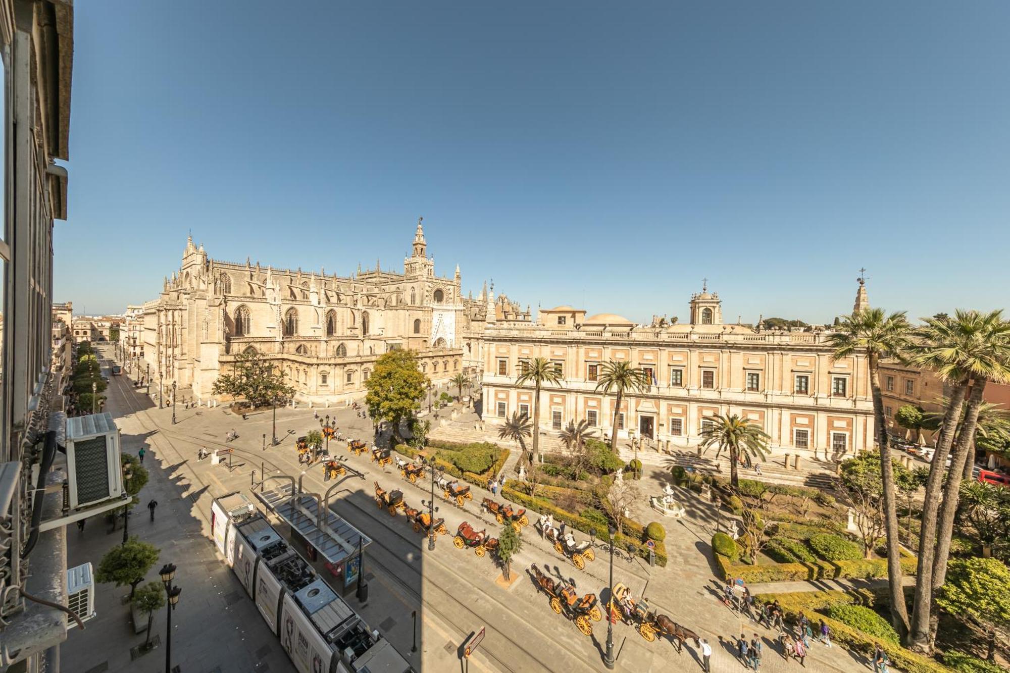 Isg Apartments Catedral Sevilla Exteriör bild